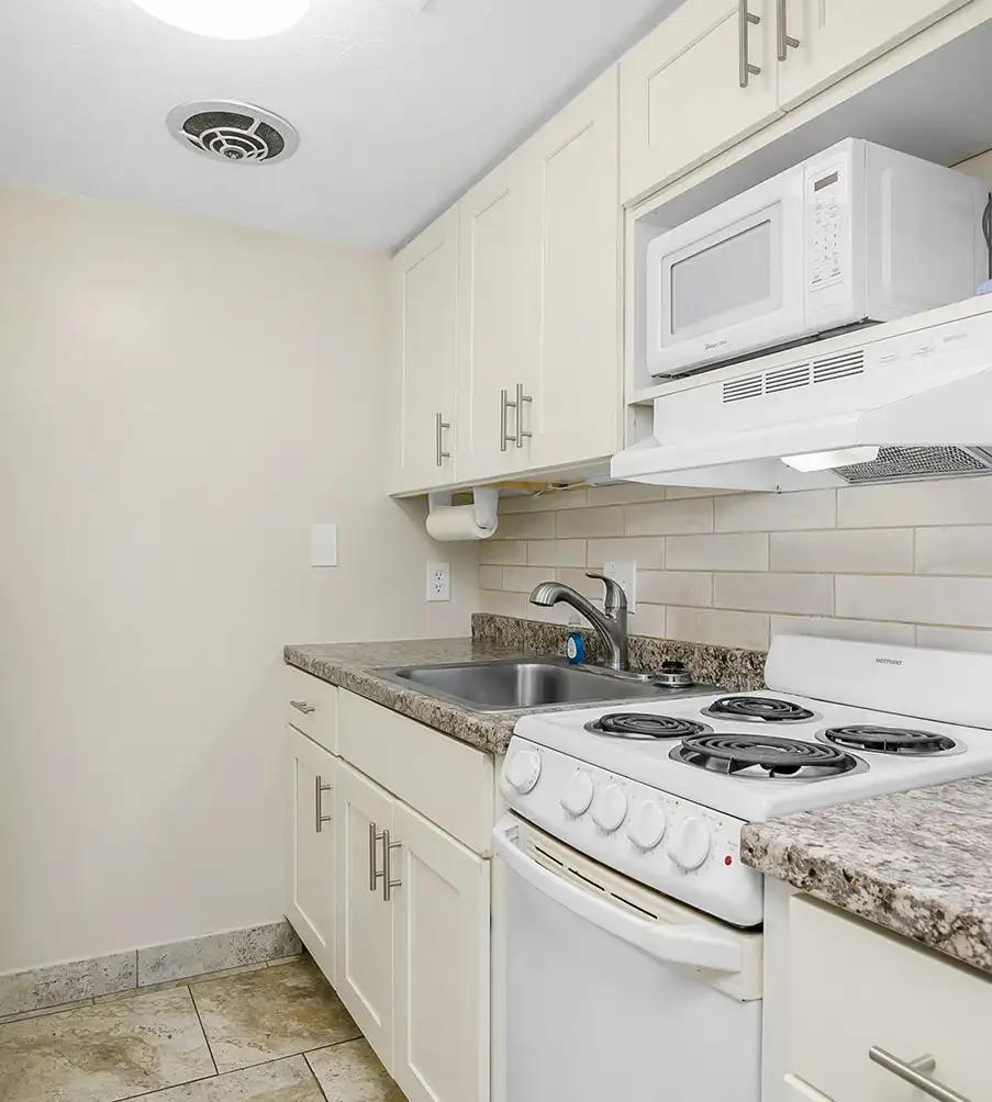 King Kitchenette with Garden Views 5